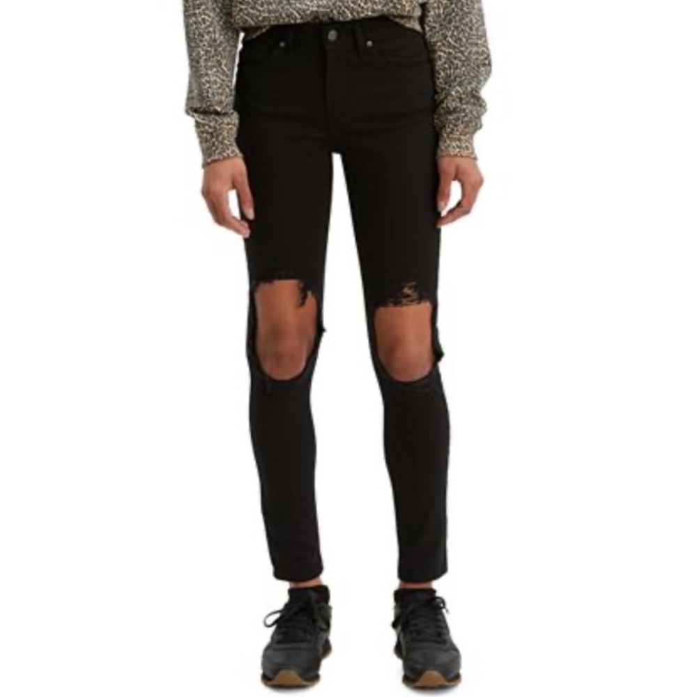 Levi’s 721 High-Rise Skinny Jeans